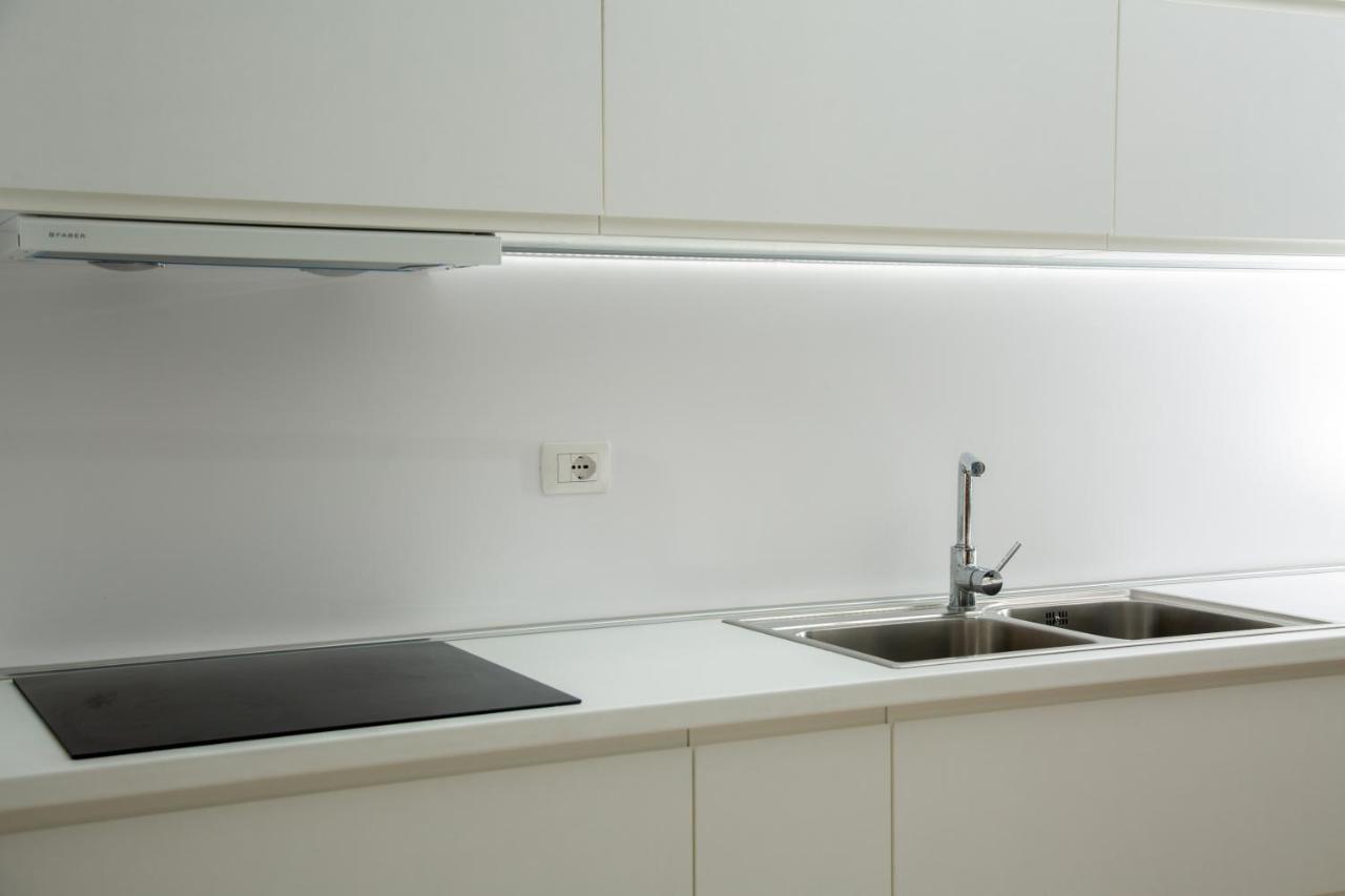 Sky & Sea Viewing Apartment Vlorë Екстериор снимка