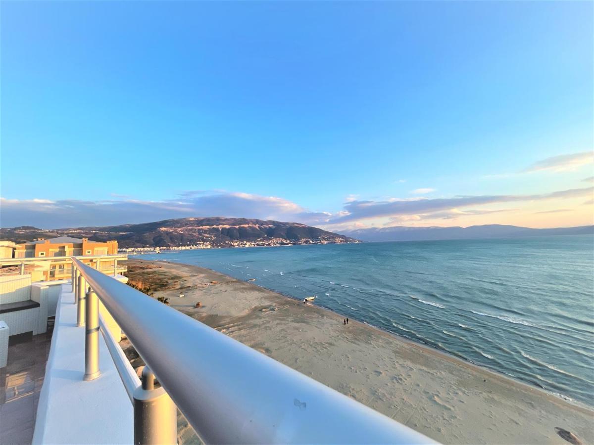 Sky & Sea Viewing Apartment Vlorë Екстериор снимка