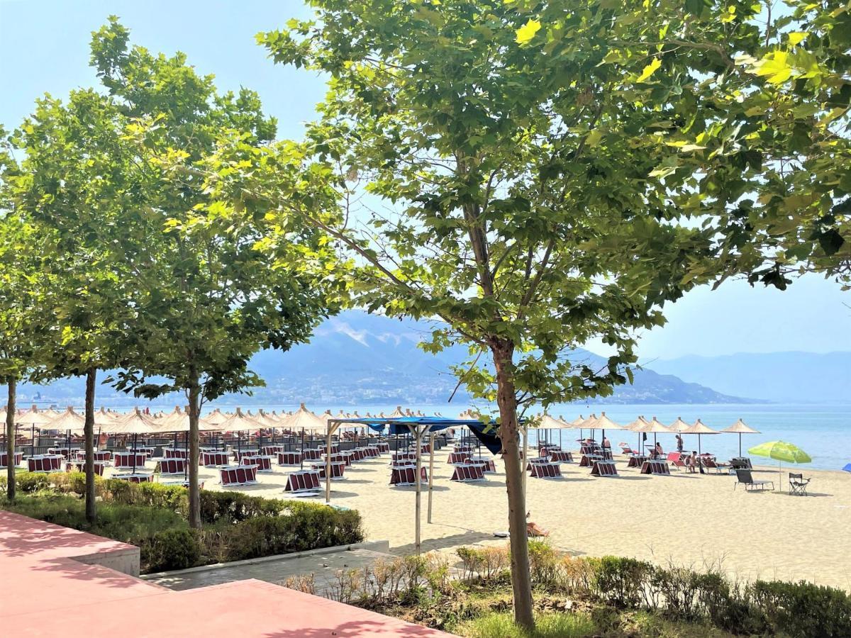 Sky & Sea Viewing Apartment Vlorë Екстериор снимка